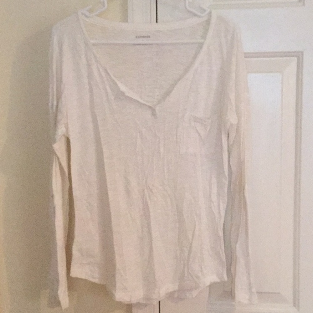 Lightweight Express V-Neck Top